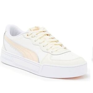 PUMA Skye Sneaker